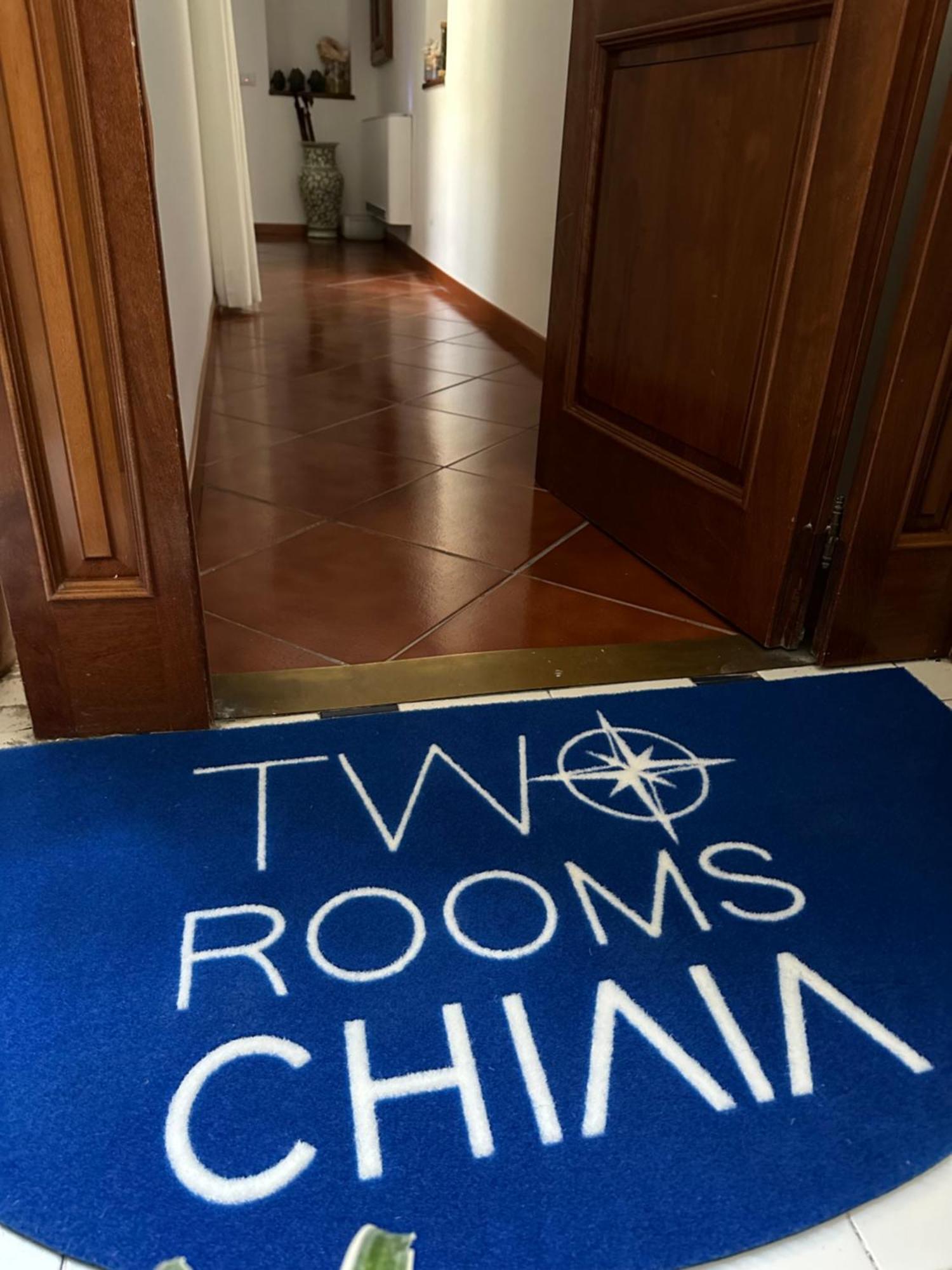 Two Rooms Chiaia 37 Napoli Eksteriør bilde